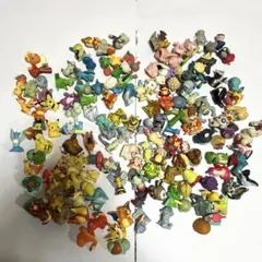 ポケモン　ソフビ人形まとめ売り145体