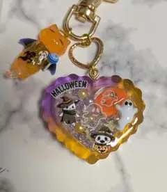 No.1241 レジン　ハロウィン　ハート　蓄光　おばけ　ねこ　キーホルダー