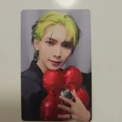 ATEEZ ヨサン お花バルーン トレカ