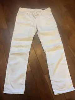 再値下げ！！ディーゼル　ホワイトジーンズ　25インチ