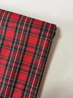 赤のタータンチェック