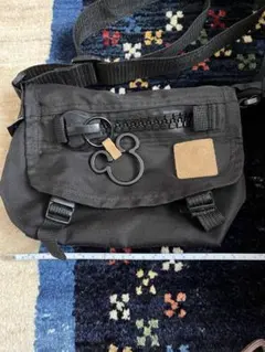 ミッキー ロゴ 黒 ナイロン ショルダーバッグ