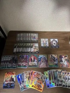ワンピースカードゲームまとめ売り！！ ケースとスリーブつき！！