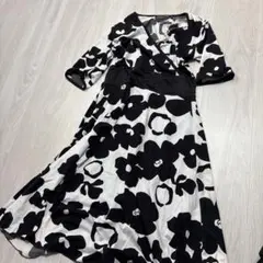 BBBaroma 花柄ラップドレス 半袖 ひざ丈