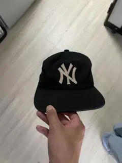 マンデーサックNYベースボールキャップ