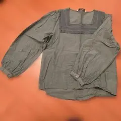 ZARA刺繍入り長袖ブラウス