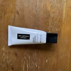 shu uemura アンリミテッド ブロック：ブースター アドバンストのサムネイル