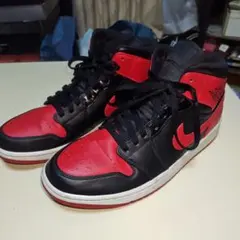 28.5センチNike Air Jordan 1 Mid ブレッドカスタムのサムネイル