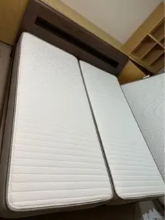 퀸 사이즈 침대