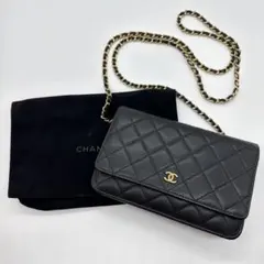 CHANEL マトラッセ　チェーンウォレット　ブラック　ゴールド金具