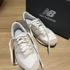 人気！New Balance 237 スニーカー ホワイト ベージュ
