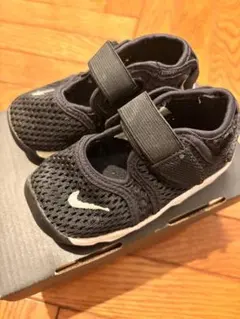 「美品」Nike リトル リフト TD 014BLK/WHITE 12cm