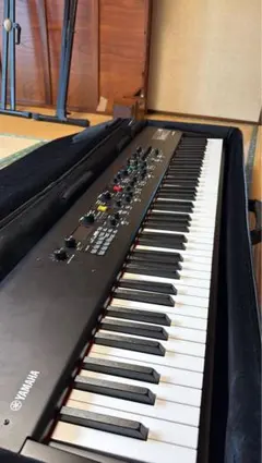【美品】Yamaha CP88 ステージピアノ 88鍵 専用ケース付きのサムネイル