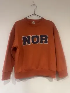 オレンジ長袖トレーナー　男の子女の子　ブランシェス　120センチ　保育園　小学校