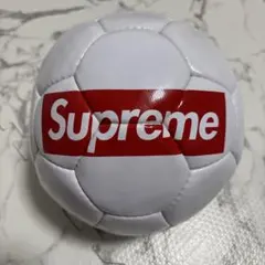 2026年最新】SUPREME umbro soccer ballの人気アイテム - メルカリ