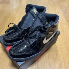 ナイキ エアジョーダン1 ハイ OG ブラック-メタリック ゴールド27.5㎝
