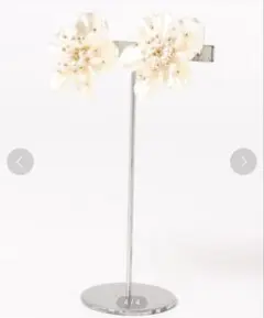 JILL STUART パールフラワーイヤリングのサムネイル
