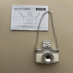 ミニトイカメラ　アイボリー　 スリーコイン　スリコ　3COINS