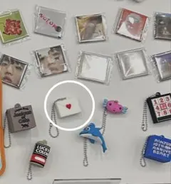 あいみょん　甲子園　「、、、」　ガチャ　キーホルダーのサムネイル