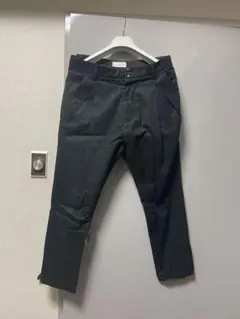Sise（シセ）タック入りサルエルテーパードパンツ