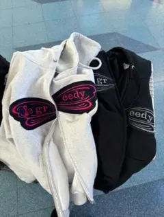 8egreedy　butterfly felt logo zip parker