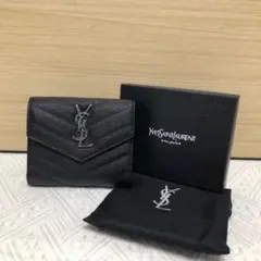 2026年最新】Yves Saint Laurent レディース 三つ折り財布の人気