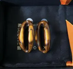 Dominique Denaive ブラウンオーバル型ピアス