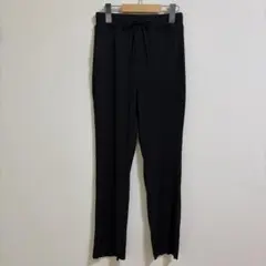 【タグ無し新品】GU リブスリムストレートパンツ　ブラック Sのサムネイル