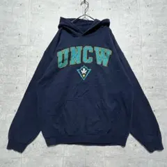 Y11 アメカジ UNCW カレッジロゴ プルパーカー 00sスタイル 裏起毛