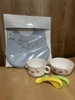 ミキハウス食器セットとディズニーダンボエプロンのセット