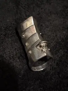 メ*夫様 Vivienne Westwood アーマーリングL ロゴプレート付