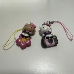 サンリオキャラクターズ　平成ギャルチャーム　ハローキティカメラ、日焼け2個セット