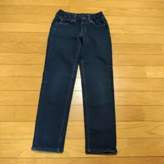 ユニクロ　ウルトラストレッチデニム　140