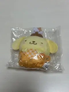 サンリオ　ポムポムプリン　バスケットおくるみマスコット