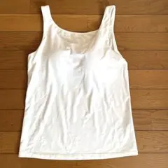 UNIQLOエアリズム ホワイト ブラタンクトップ