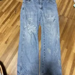 Wrangler ダメージ加工ストレートジーンズ