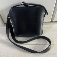 ユニクロ　レザータッチ ミニショルダーバッグ ブラック