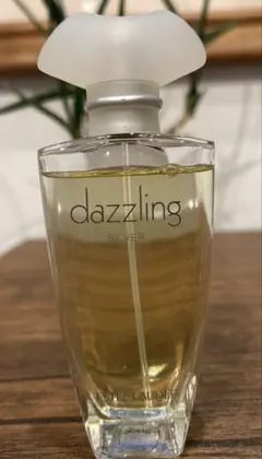 dazzlingの香水のサムネイル