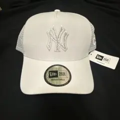ニューエラ メッシュキャップ ラインストーン　ニューヨークヤンキース ホワイト