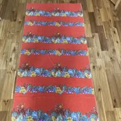 底値SALE▶︎赤色花柄コットン生地 約90cm x 180cm蔵出し美品レア色柄