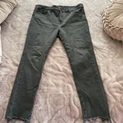 UNIQLOストレッチ スキニーデニム グレー フリンジ裾　36インチ