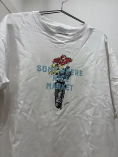 JUNRED SOMEWHERE NICE MARKET Tシャツのサムネイル