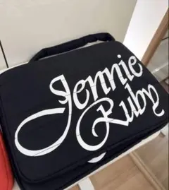 BLACKPINK MINISO 中国上海限定　ジェニ　パソコンバック　黒