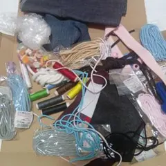 手芸用品　まとめ売り　フェルト　糸　ゴム　デコパーツなど