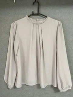 くすみピンク　長袖ブラウスMのサムネイル