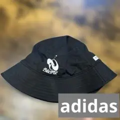 タグ付き　adidas バケットハット　ブラック