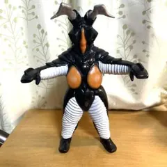 ウルトラ大怪獣シリーズ5000宇宙恐竜 ゼットン(三代目) - メルカリ
