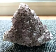 180g アメジスト 原石 クラスター 紫水晶 鉱物