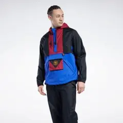 Reebok マウンテンパーカー　Mサイズ