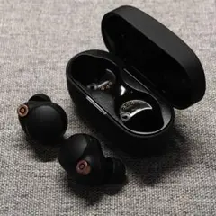 【中古品】SONY WF-1000XM4 ブラック バッテリー100%